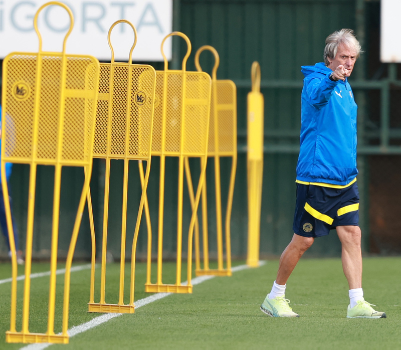 FENERBAHÇE HABERLERİ | Kanarya’da başarının sırrı ortaya çıktı! Jorge Jesus...