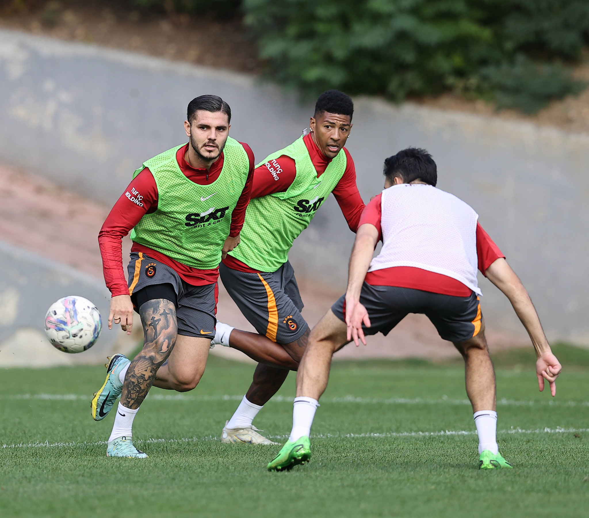 GALATASARAY HABERİ: Okan Buruk’tan sürpriz Milot Rashica kararı!