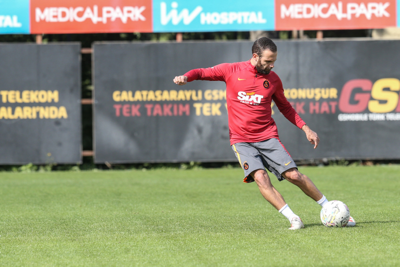 Galatasaray’da Okan Buruk kararını verdi! Juan Mata...