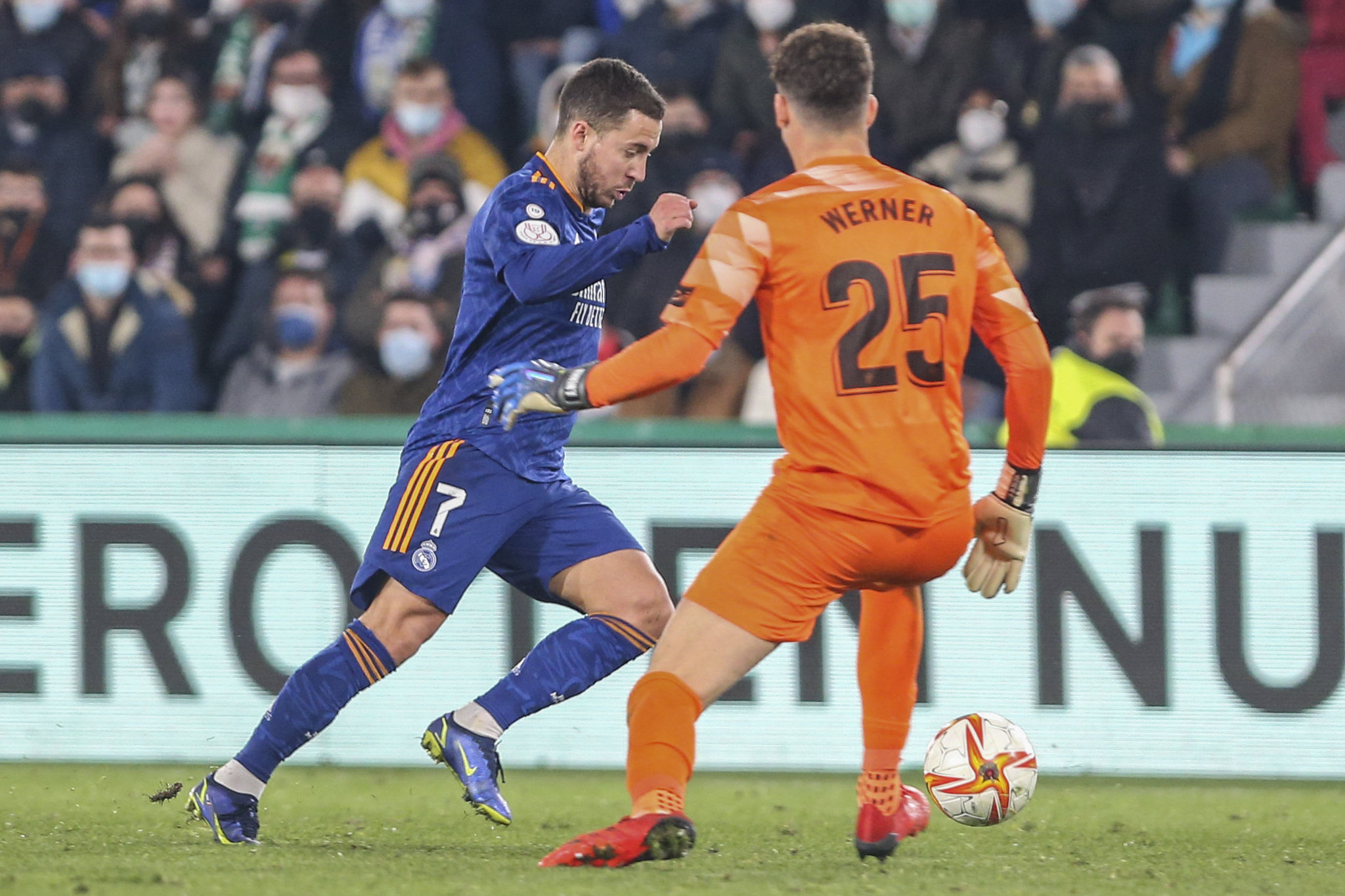 TRANSFER HABERİ: Resmen açıklandı! Galatasaray’a Eden Hazard müjdesi