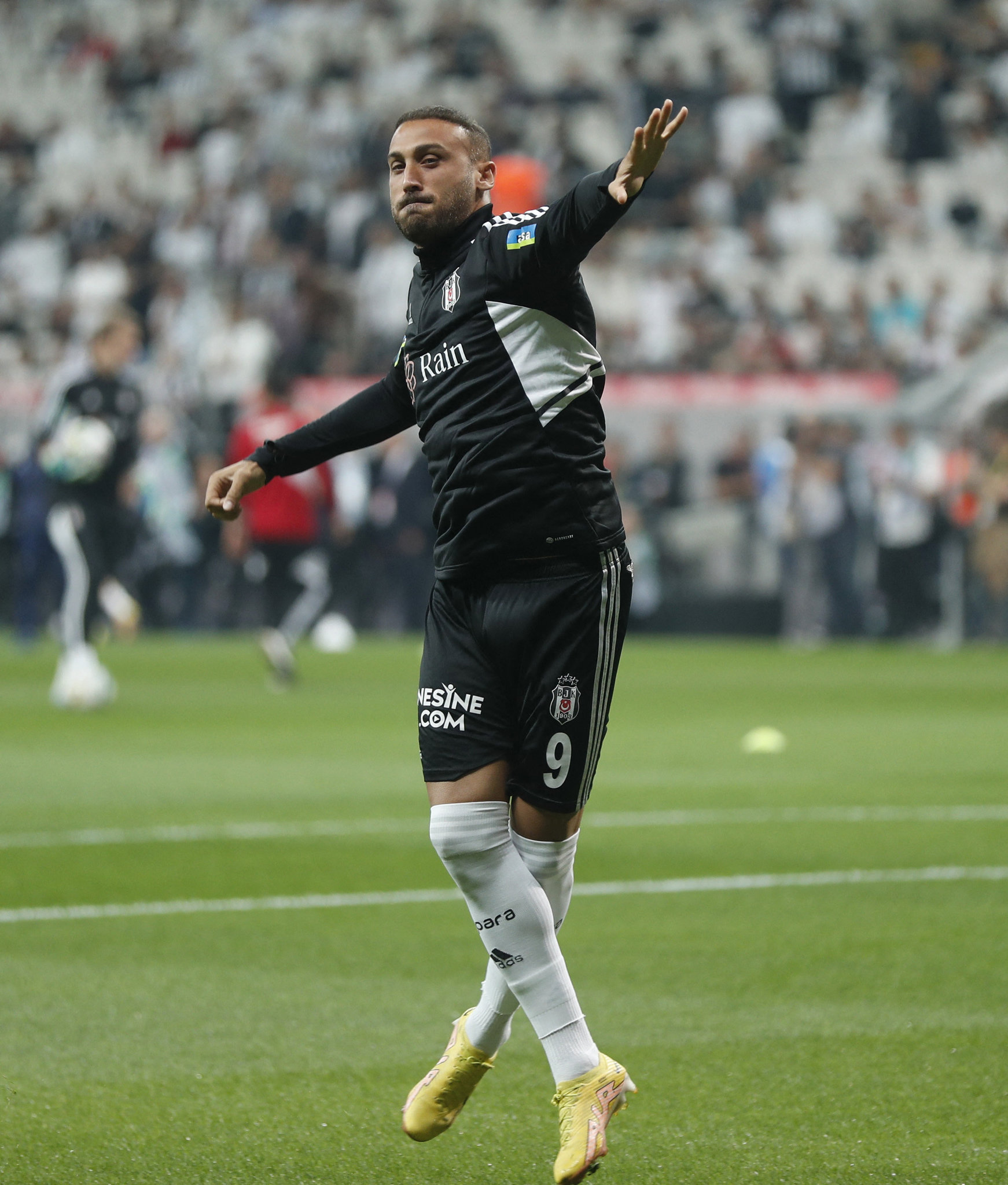 Beşiktaş’ta Cenk Tosun sıkıntısı!