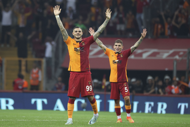 GALATASARAY HABERLERİ - Icardi alay konusu oldu! Saçını geriye tara yoksa...