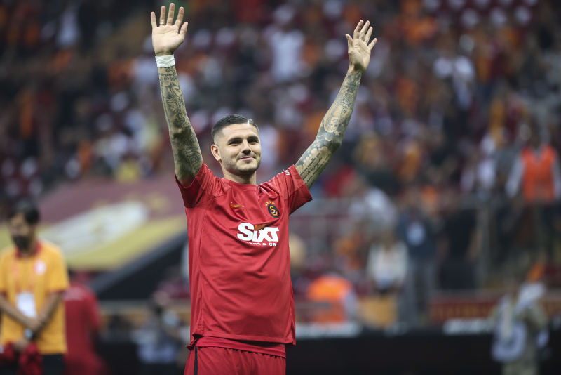 GALATASARAY HABERLERİ - Icardi alay konusu oldu! Saçını geriye tara yoksa...