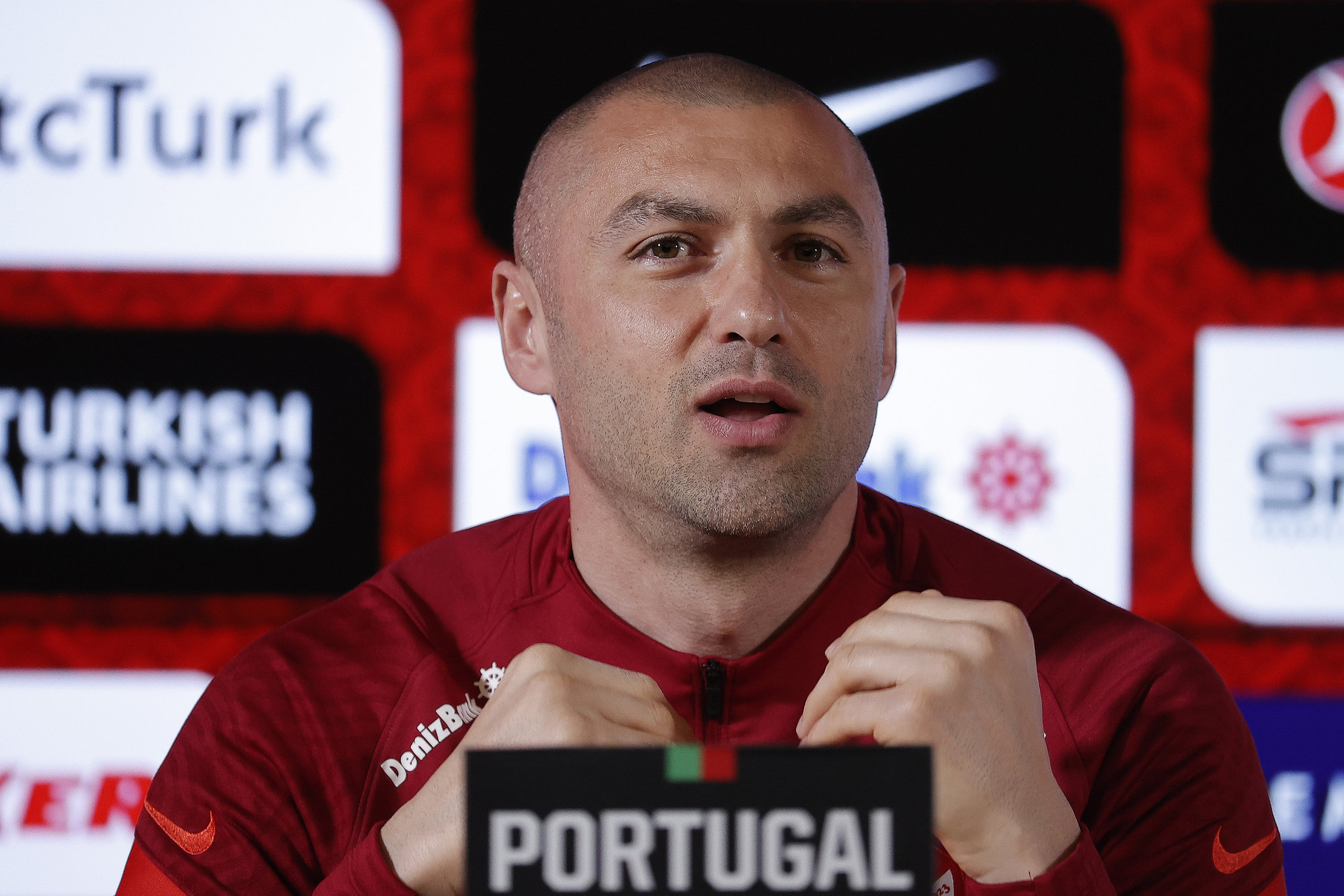 Hollanda’da Burak Yılmaz krizi! Çatlak sesler yükseldi