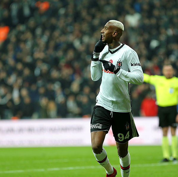 Şenol Güneş’le beraber geri mi dönüyor? Beşiktaş’tan Talisca bombası