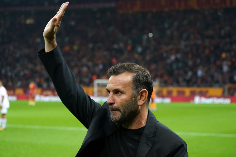 GALATASARAY HABERLERİ - Şok iddia! Bazı futbolcular Okan Buruk’un yazışmalarını paylaşıyor