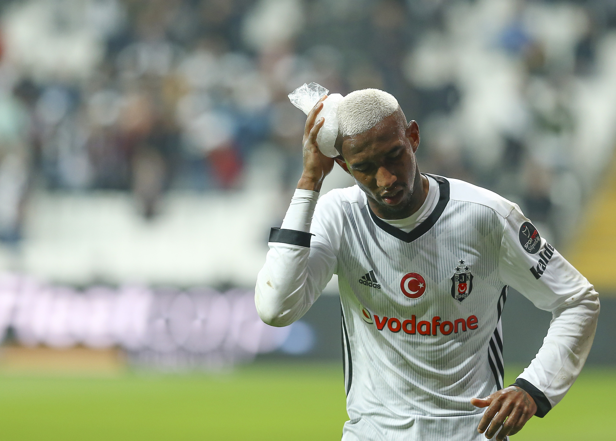 TRANSFER HABERİ: Anderson Talisca’nın yeni adresi açıklandı! Eski Fenerbahçeli isimle buluşuyor