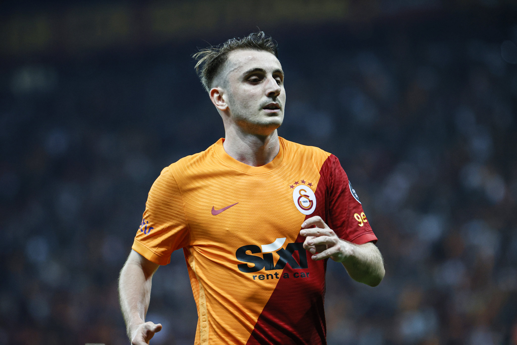 Transferde ters köşe! Avrupa devinden Galatasaray’ın yıldızına kanca