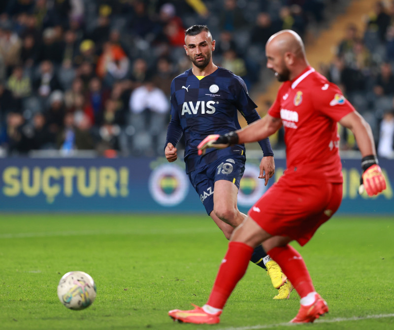 FENERBAHÇE HABERLERİ - F.Bahçe yeni Lewandowski’yi buldu! Joao Pedro’nun yerine geliyor