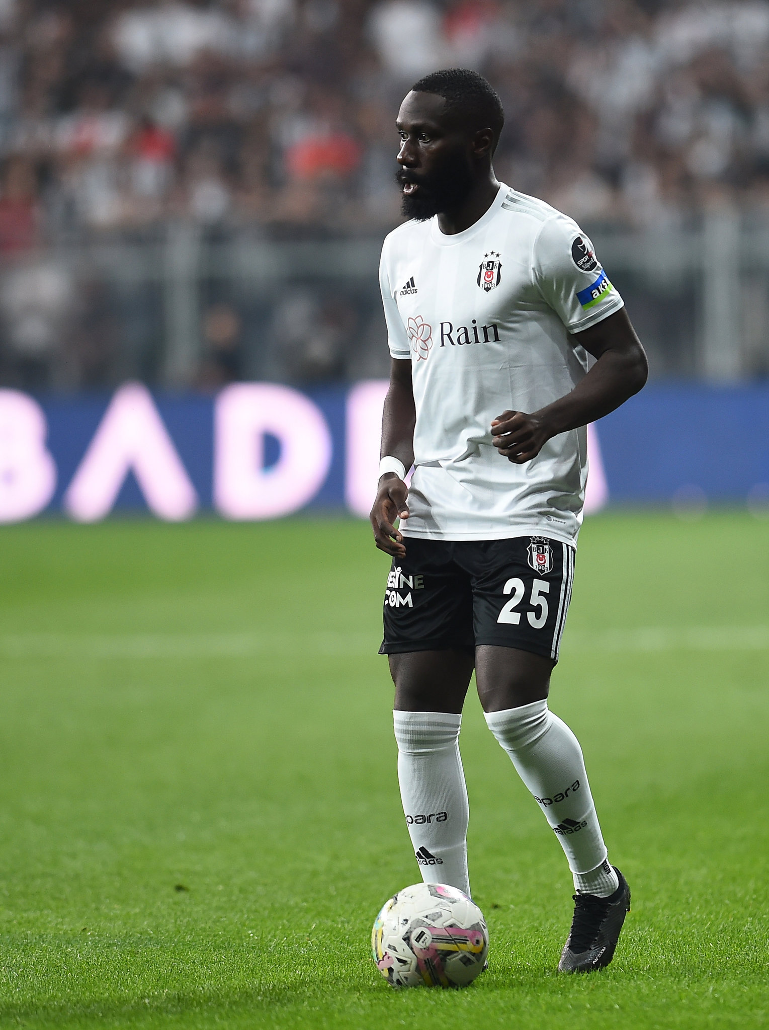 BEŞİKTAŞ TRANSFER HABERİ: Arthur Masuaku’nun sözleşmesi feshediliyor! İşte Şenol Güneş’in planı