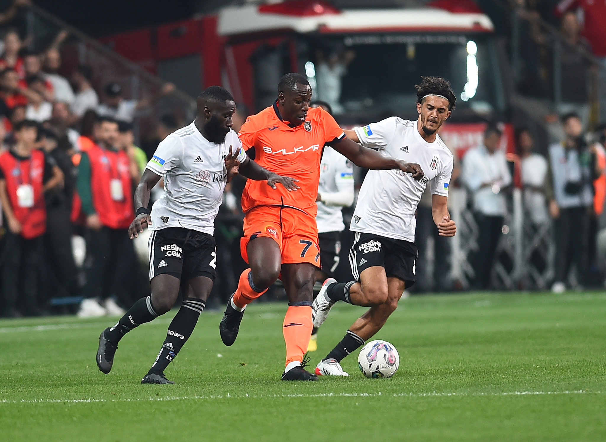 BEŞİKTAŞ TRANSFER HABERİ: Arthur Masuaku’nun sözleşmesi feshediliyor! İşte Şenol Güneş’in planı