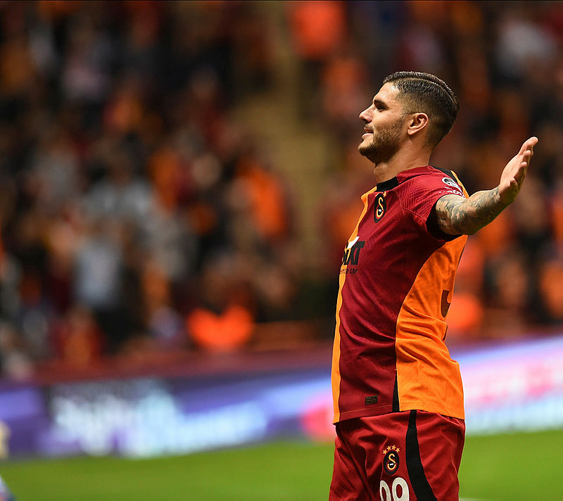 Galatasaray’da Icardi’nin yeri dolmuyor! Buruk’un tek çaresi…