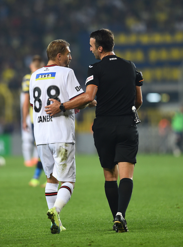 Beşiktaş’ta Şenol Güneş kararını verdi! Caner Erkin transfer olacak mı?