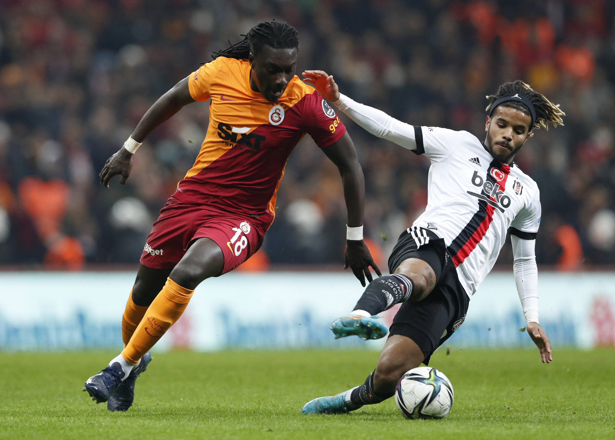 BEŞİKTAŞ TRANSFER HABERİ: Valentin Rosier’e bir talip daha! O rakamı gözden çıkardılar