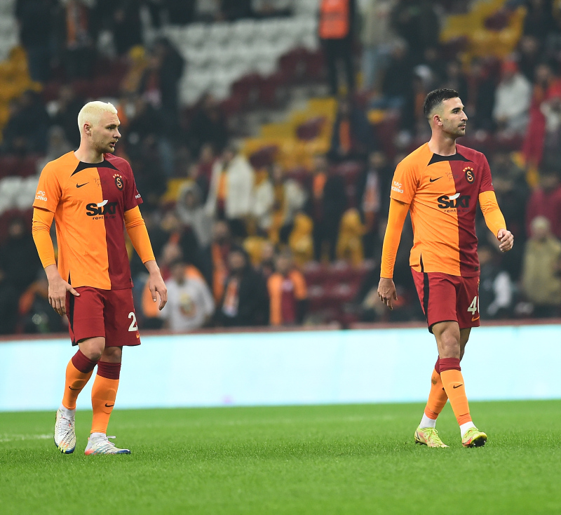 Okan Buruk kararını verdi! Galatasaray’da 3 isimle sözleşme imzalanacak