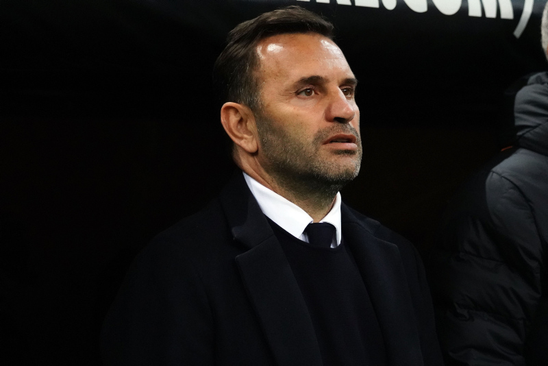 Okan Buruk kararını verdi! Galatasaray’da 3 isimle sözleşme imzalanacak