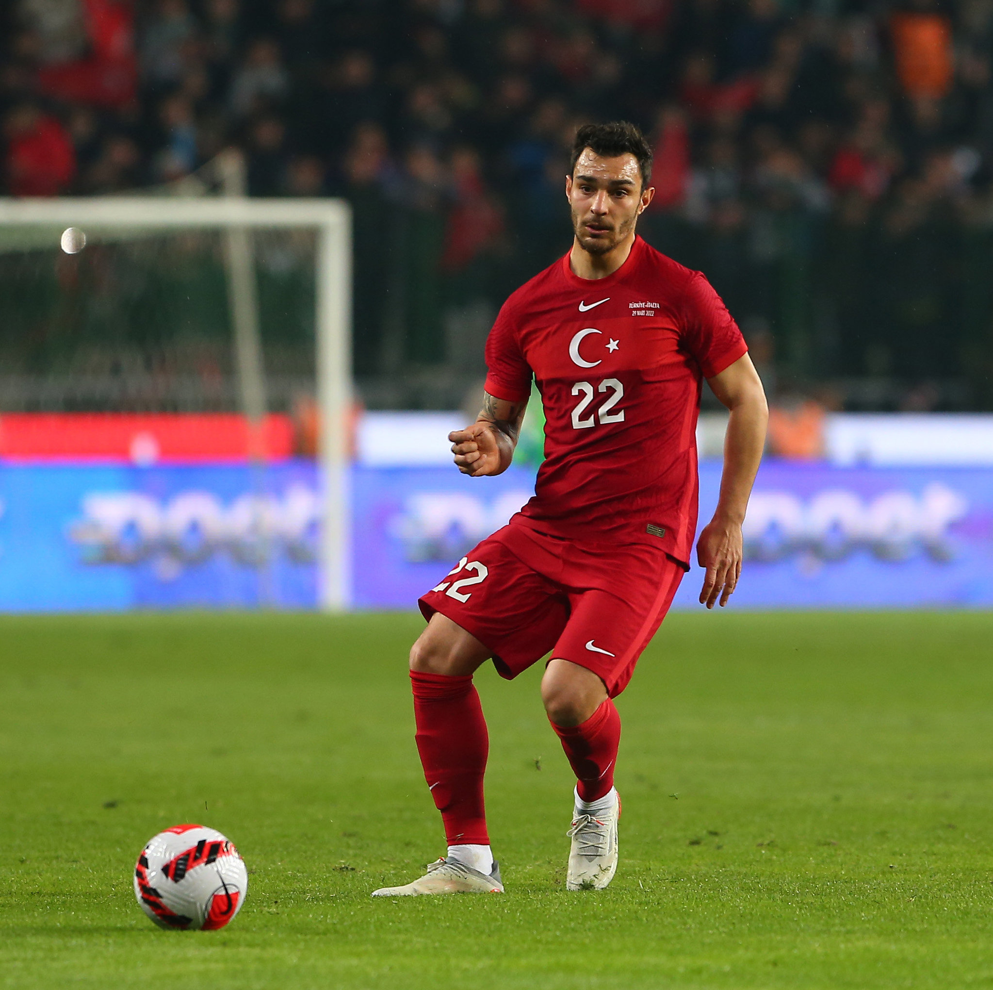 Transferde dev kapışma! Beşiktaş ve Fenerbahçe milli yıldızı istiyor