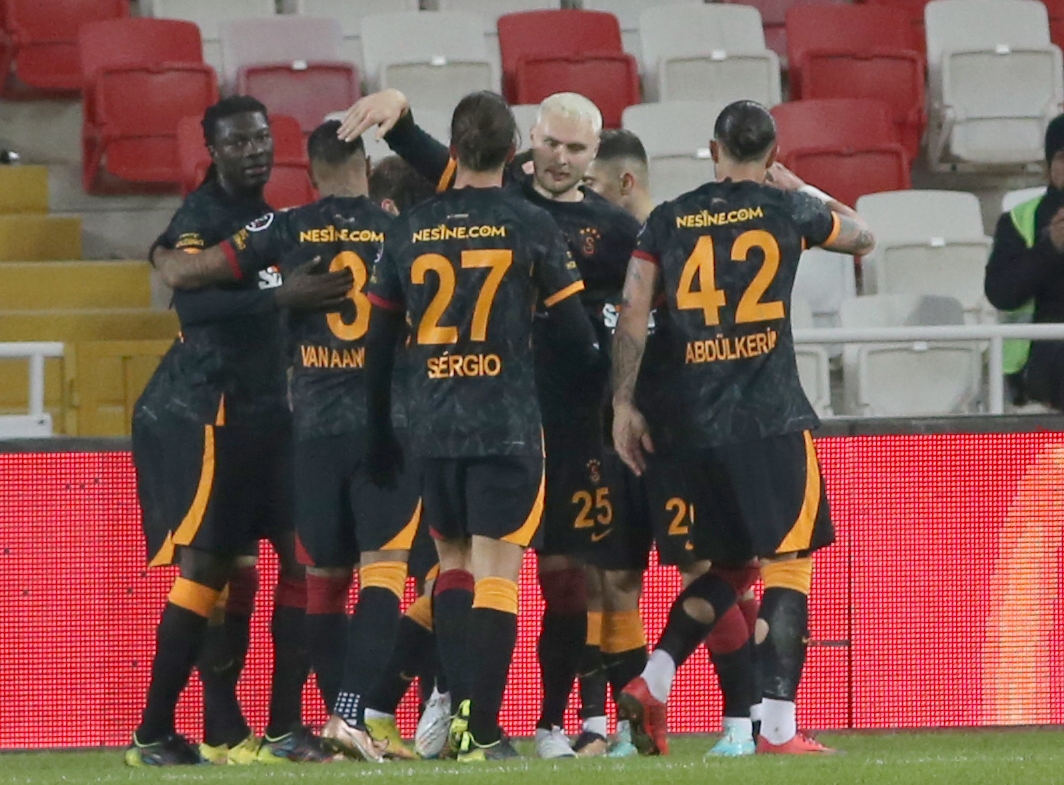 Sivasspor - Galatasaray maçının hakemi Erkan Özdamar’ın notu belli oldu!