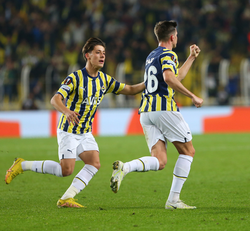 FENERBAHÇE HABERİ: Arda Güler’e eski hocasından tavsiye! Ajax’a gitmelisin