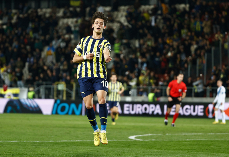 FENERBAHÇE HABERİ: Arda Güler’e eski hocasından tavsiye! Ajax’a gitmelisin