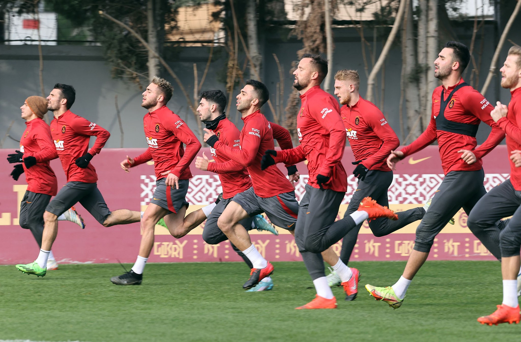 Adı hiç duyulmamıştı! İşte Galatasaray’ın transfer etmek istediği yıldız