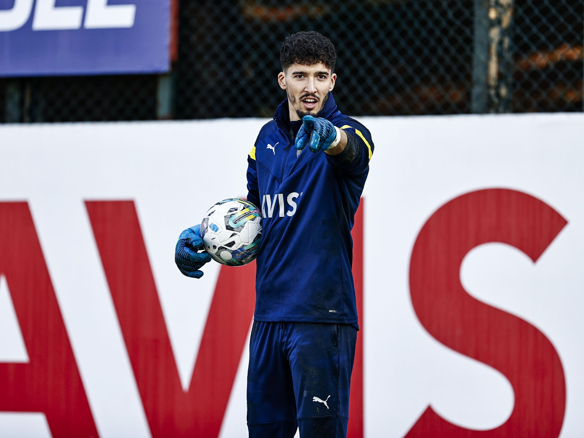 Fenerbahçe - Galatasaray derbisinin iddaa oranları açıklandı! İşte favori takım