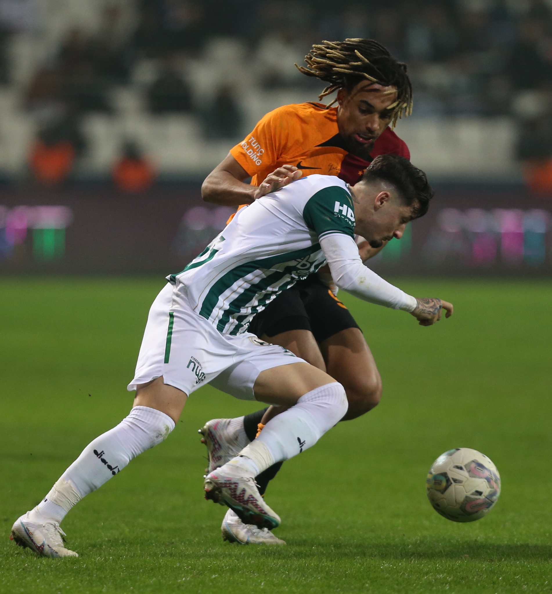 Luka Jovic Galatasaray’a gidecek mi? Transfer kararı verildi!