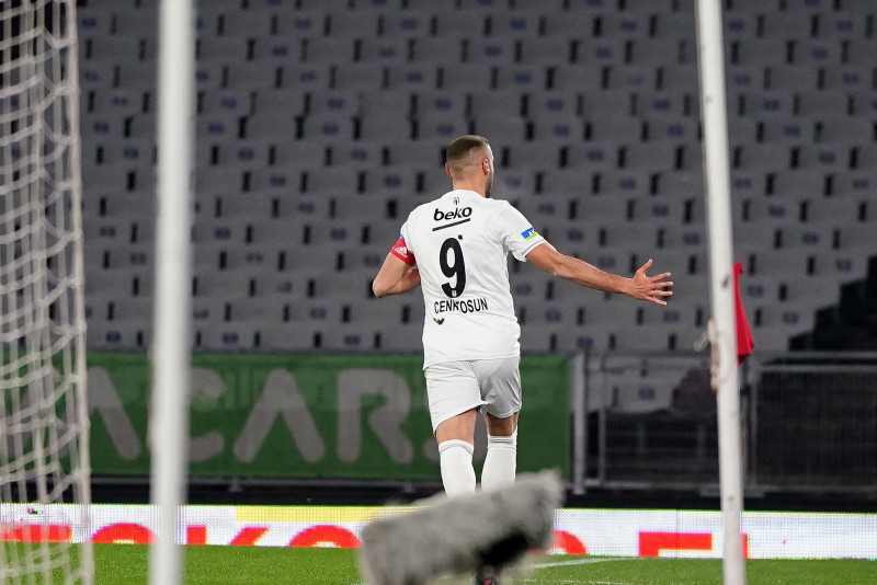 Beşiktaş’ta Cenk Tosun farkı! Weghorst’u geride bıraktı