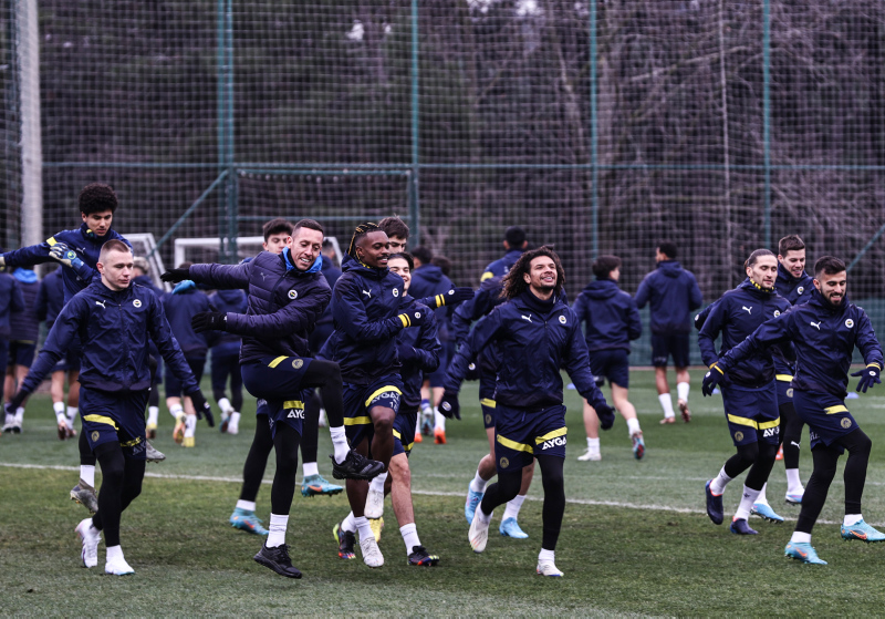 Fenerbahçe’den çifte transfer harekatı!