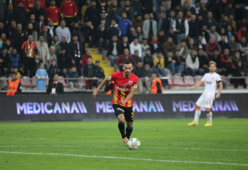 Fenerbahçe’den çifte transfer harekatı!