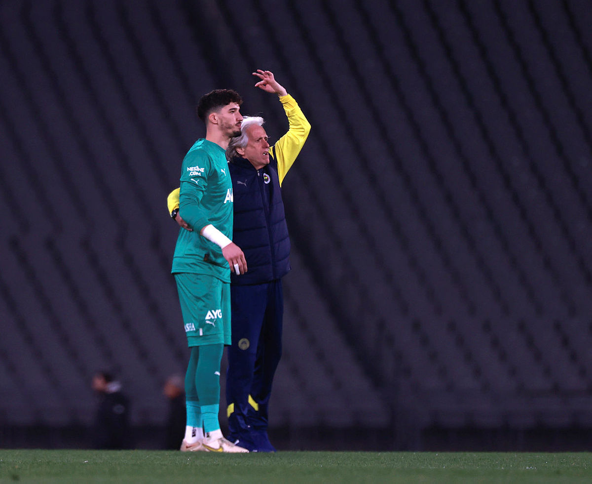 FENERBAHÇE TRANSFER HABERİ -  F.Bahçe’nin yıldızına Inter kancası! Ayrılması halinde...