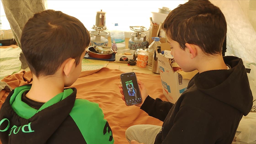 Depremzede kardeşlere Arda Güler morali! İmzalı forma sözü verdi