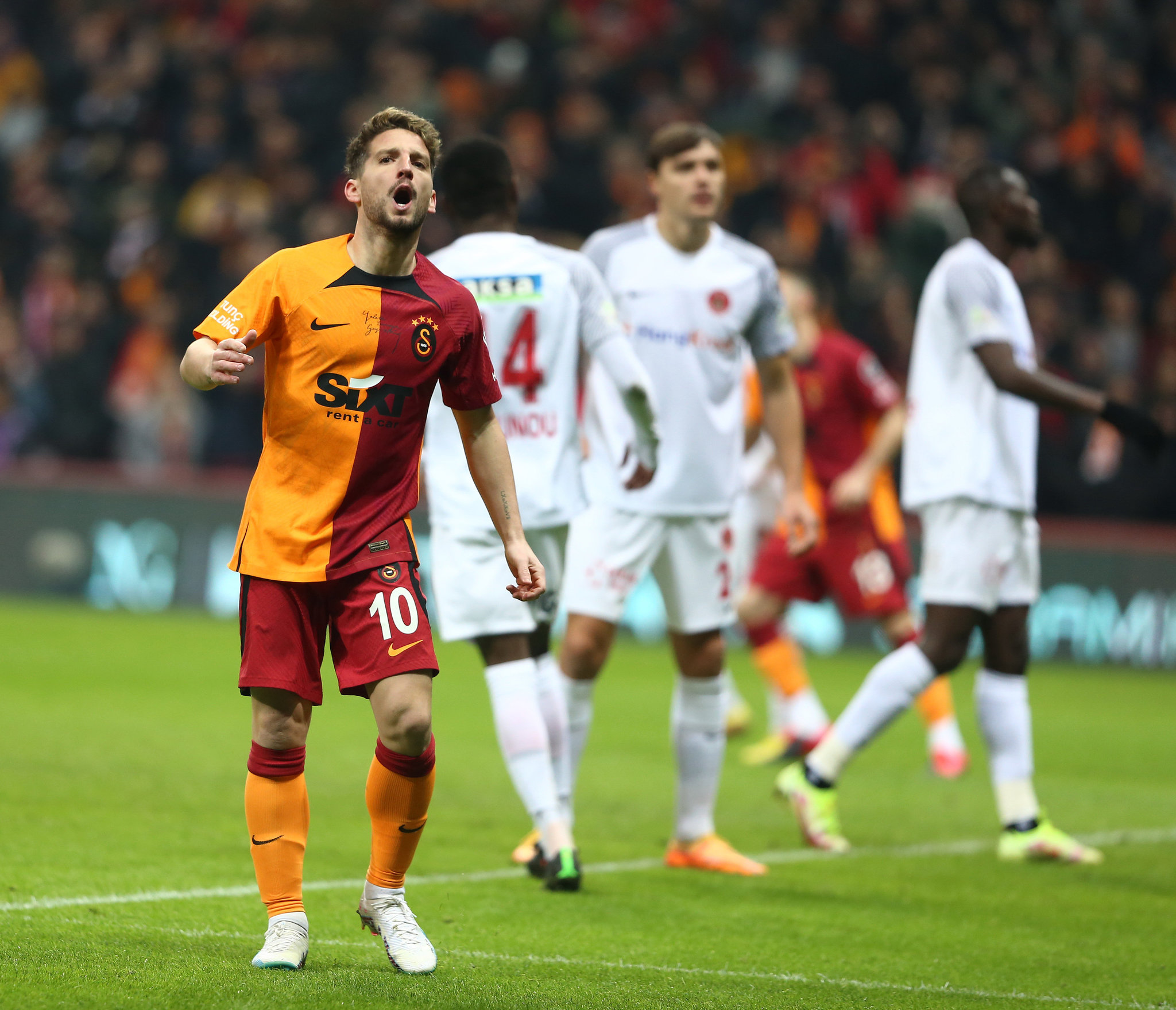 TRANSFER HABERİ: Galatasaray’dan Wout Weghorst bombası! Sezon sonunda...