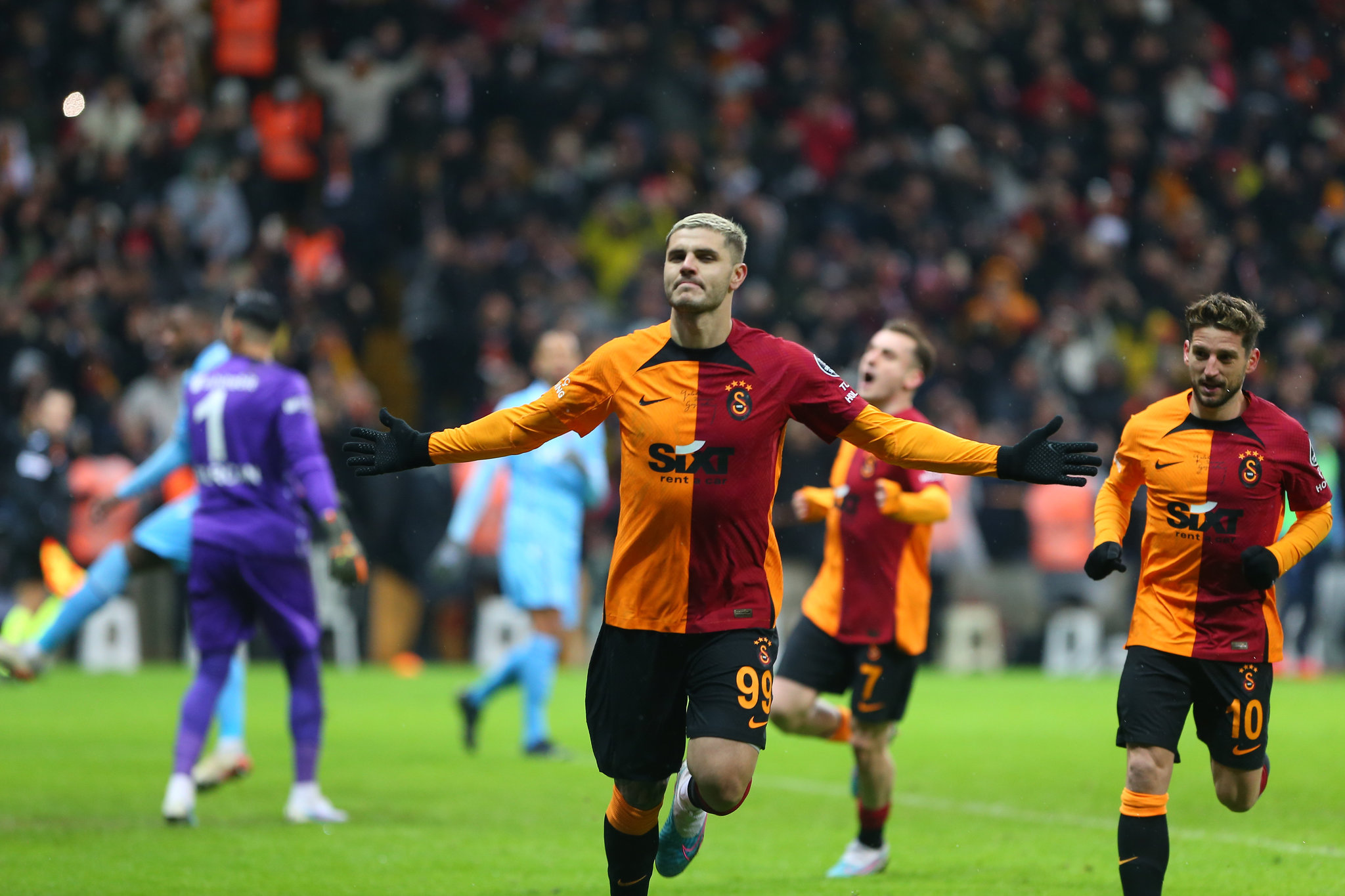 TRANSFER HABERİ: Galatasaray’dan Wout Weghorst bombası! Sezon sonunda...