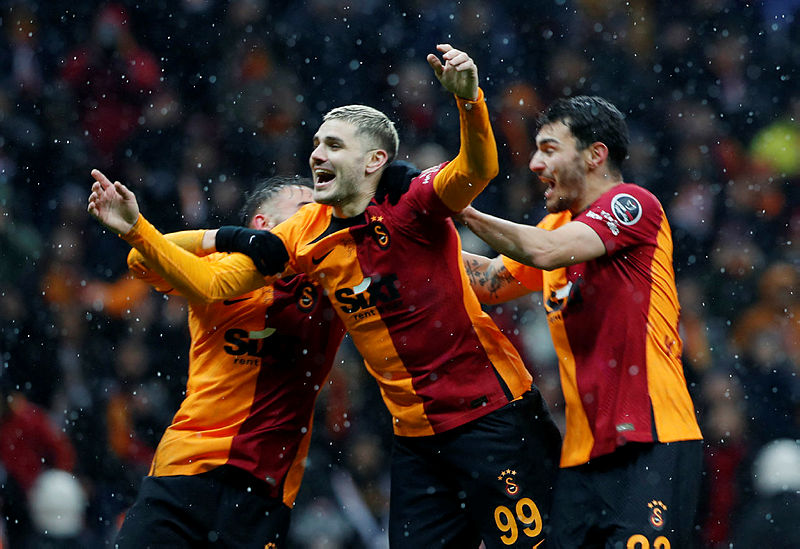 Galatasaray’a Mauro Icardi transferinde dev rakip!