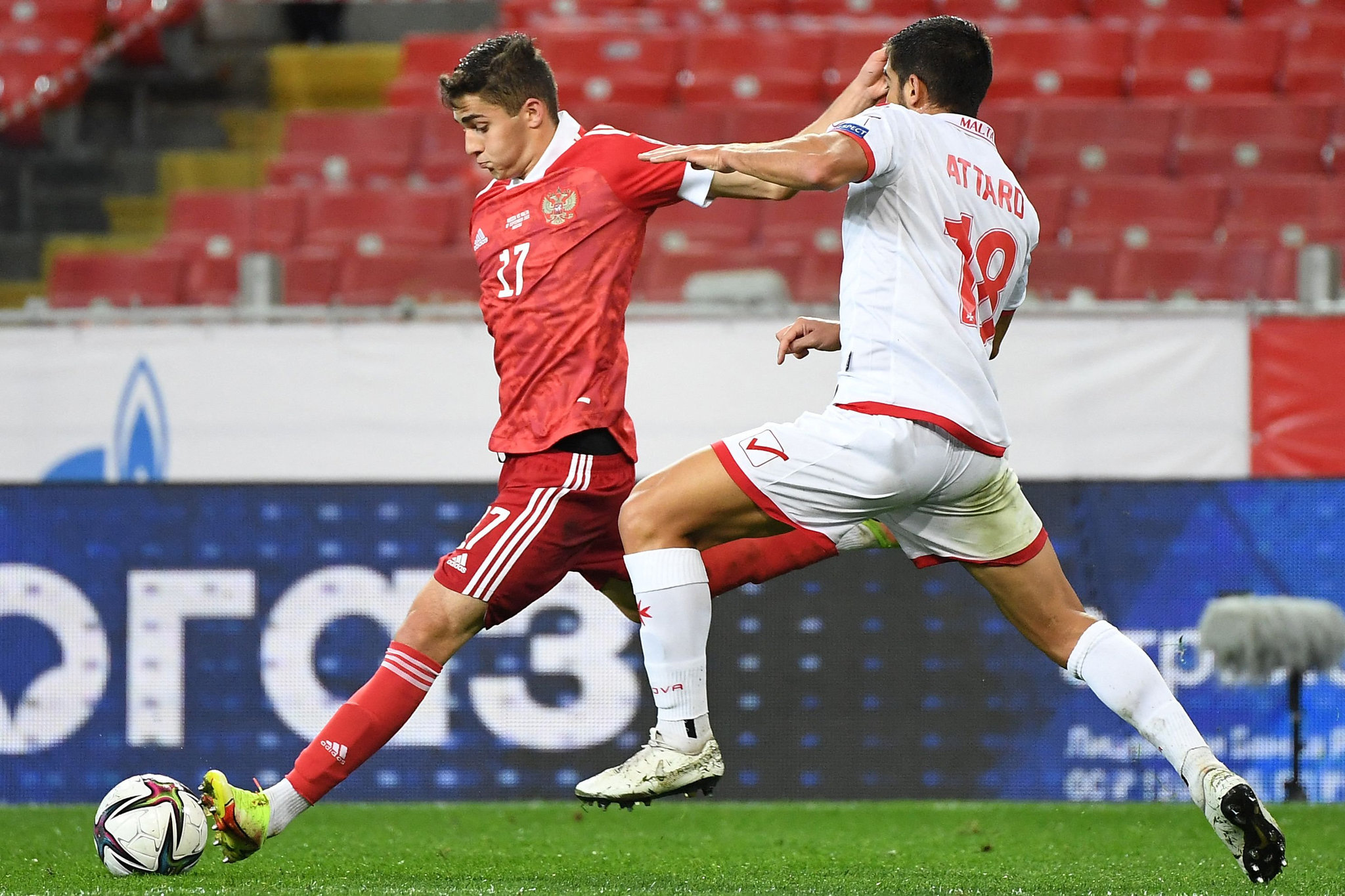 Kulübü açıkladı! Arsen Zakharyan transferi ve Galatasaray...