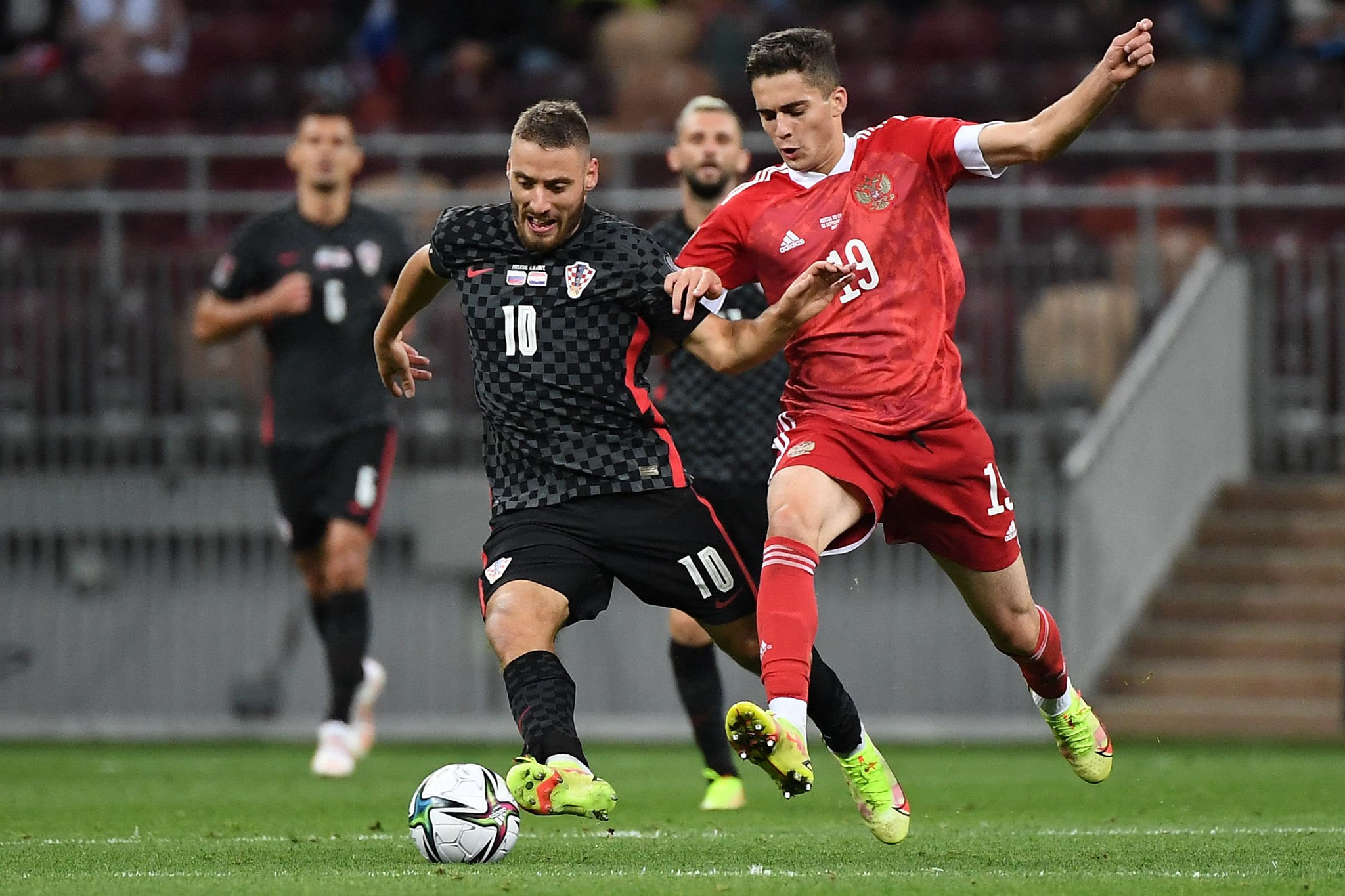 Kulübü açıkladı! Arsen Zakharyan transferi ve Galatasaray...