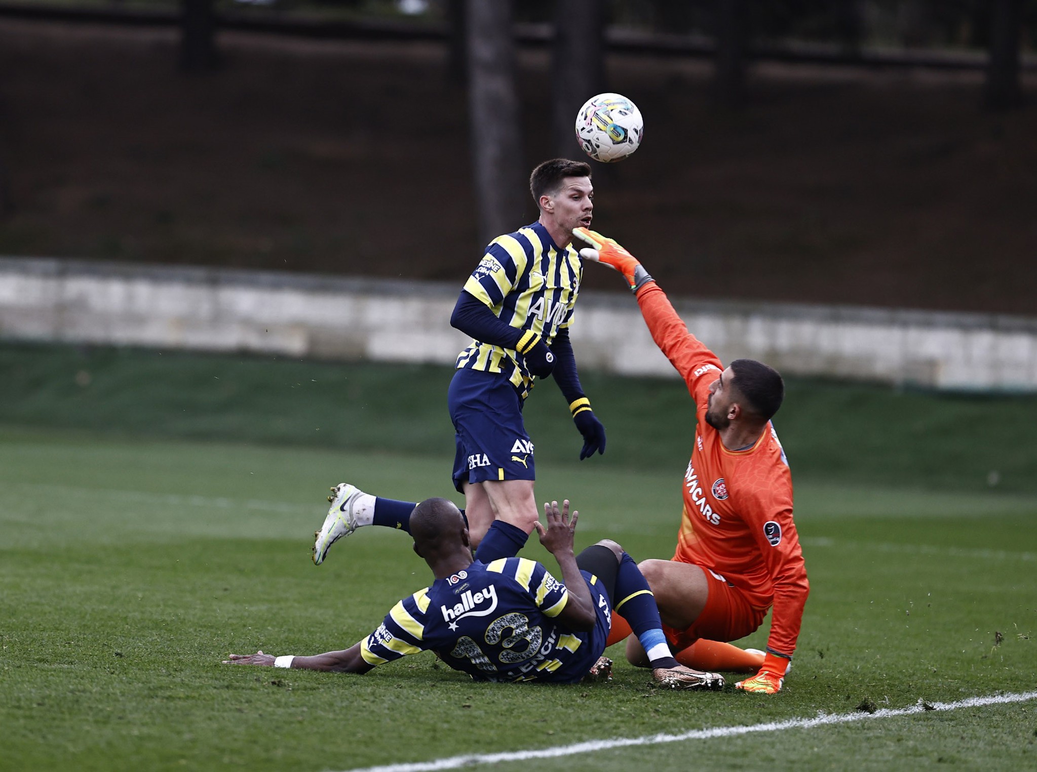 Fenerbahçe’den Zaniolo transferine karşılık! Milan’ın yıldızı imzayı atıyor