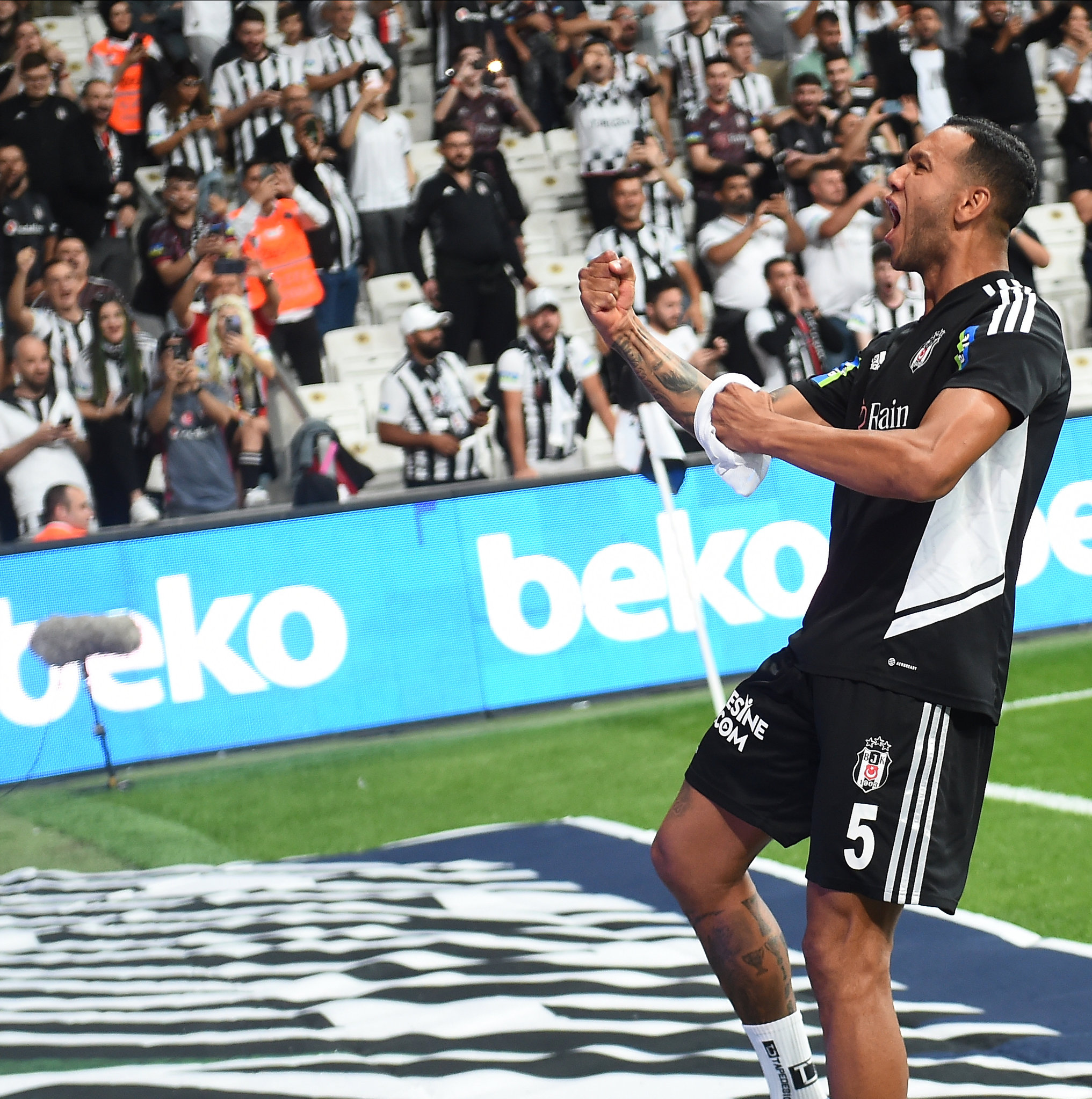 BEŞİKTAŞ TRANSFER HABERİ: Josef de Souza’ya sürpriz talip! Çin derken yeni adresi...