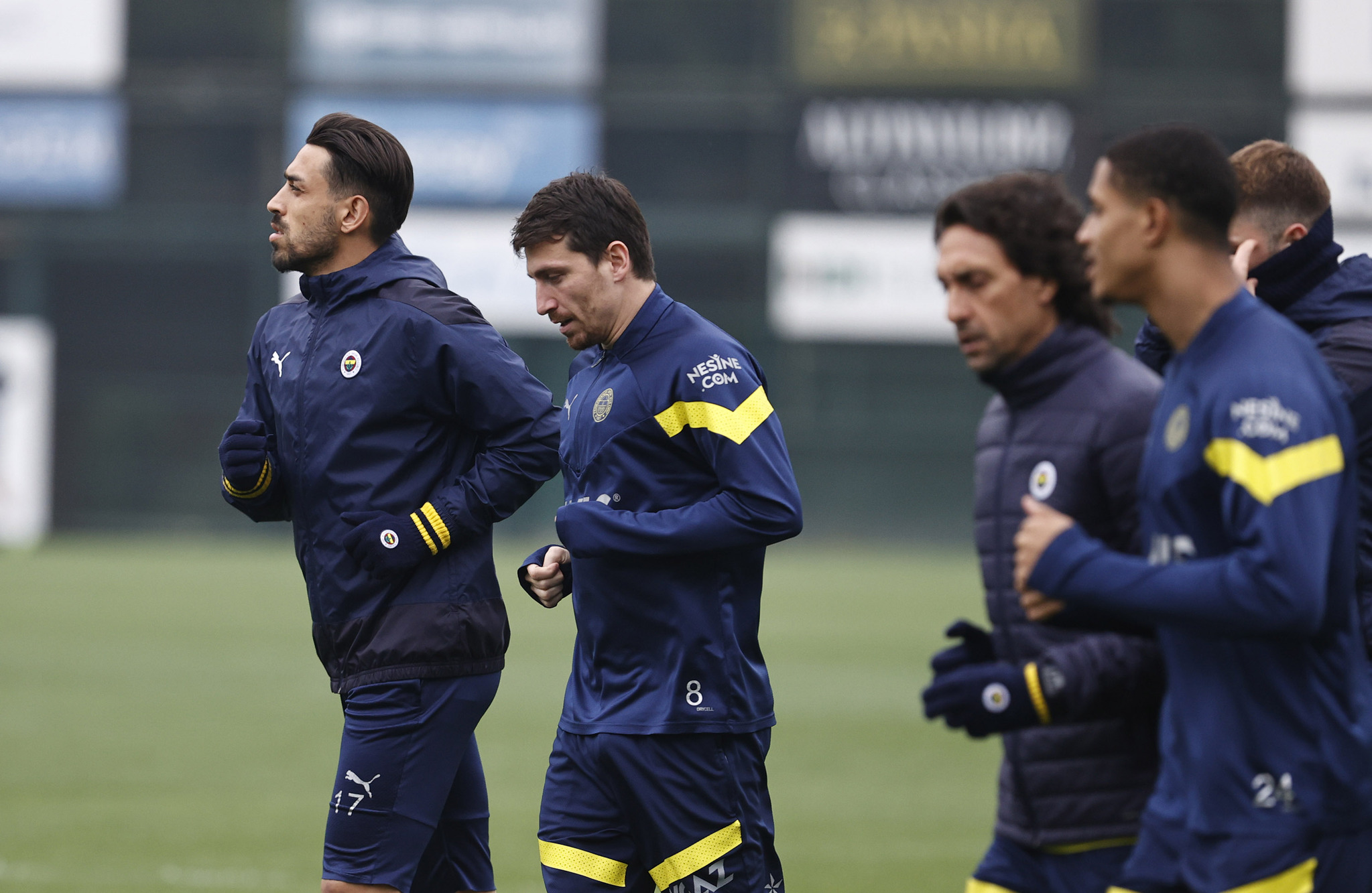 FENERBAHÇE TRANSFER HABERİ: Yönetim sezon sonu ilk onu bitirecek