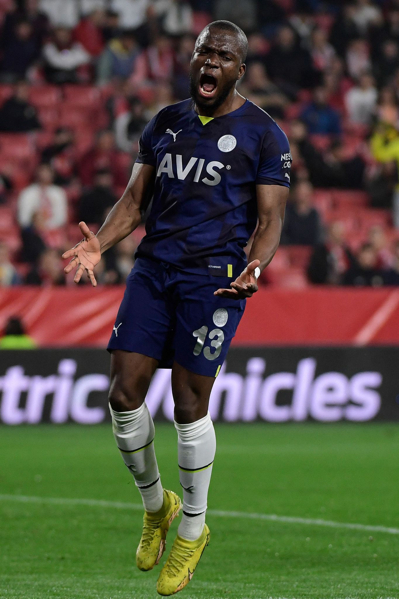 FENEBRAHÇE TRANSFER HABERİ: Enner Valencia için Internacional’den açıklama geldi!