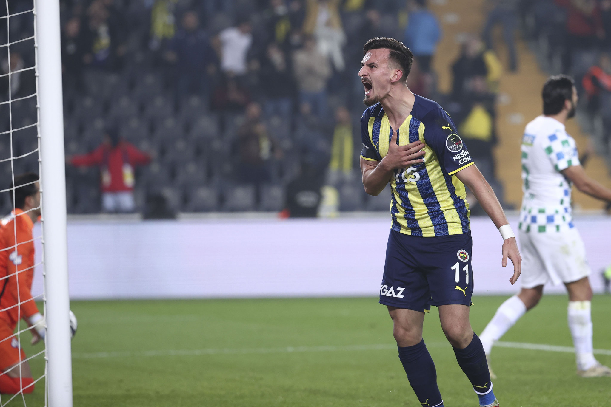 FENERBAHÇE TRANSFER HABERİ: Mergim Berisha konusunda Almanlar karar verdi!