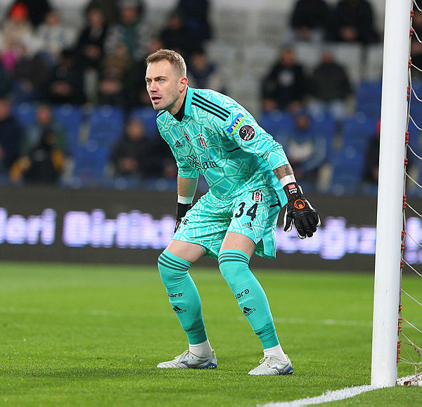 Şenol Güneş’ten sürpriz 11! İşte Beşiktaş’ın Fenerbahçe derbisi kadrosu