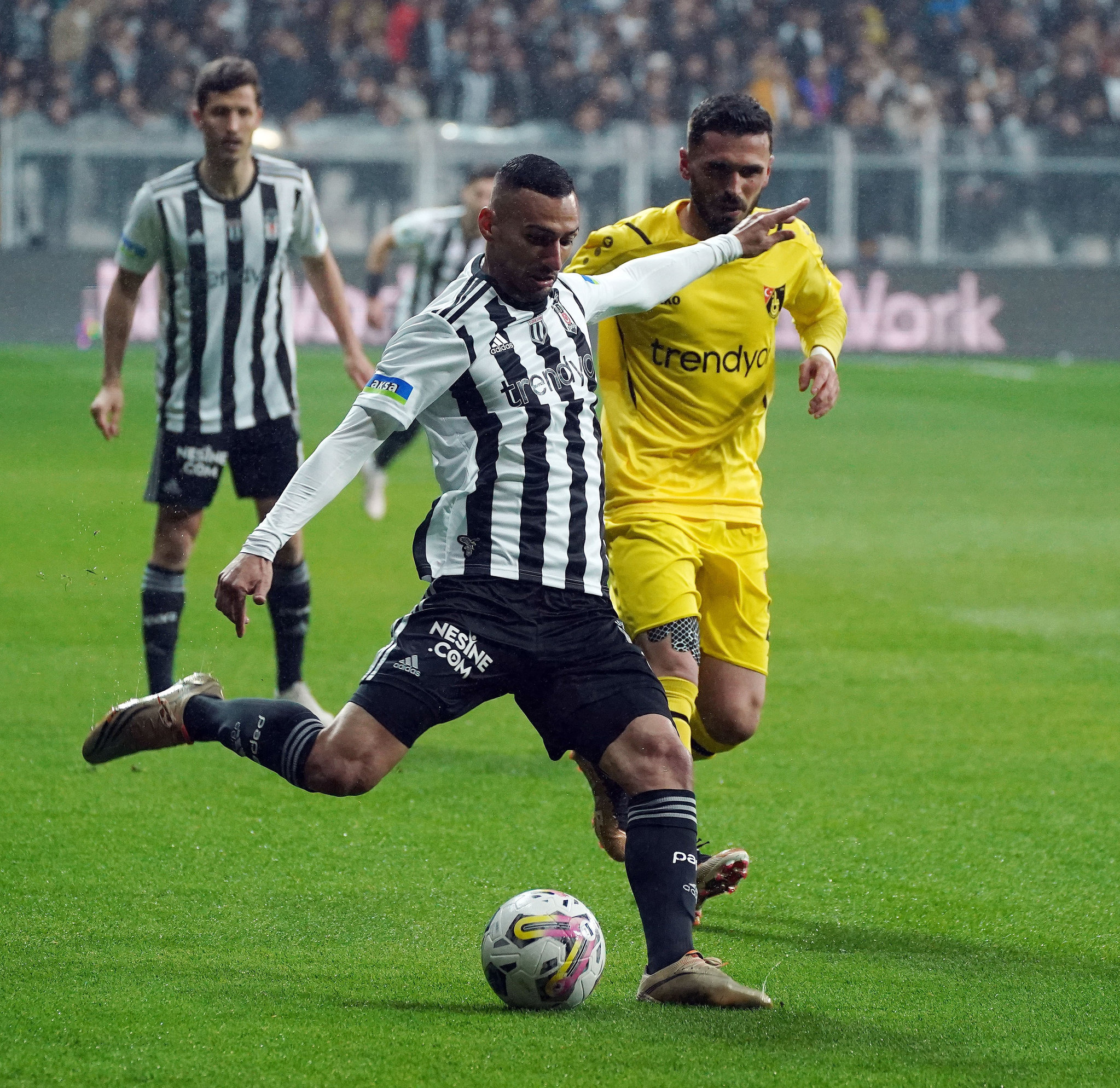 Şenol Güneş’ten sürpriz 11! İşte Beşiktaş’ın Fenerbahçe derbisi kadrosu