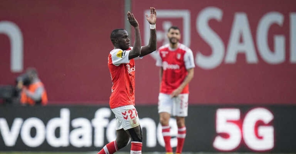 FENERBAHÇE TRANSFER HABERLERİ: F.Bahçe’de büyük yaprak dökümü! Ayrılık ve transfer...