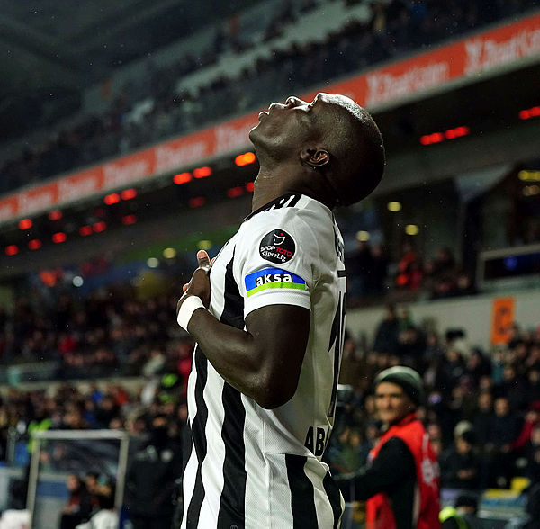 Vincent Aboubakar’ın yükselen performansına övgü dolu sözler!