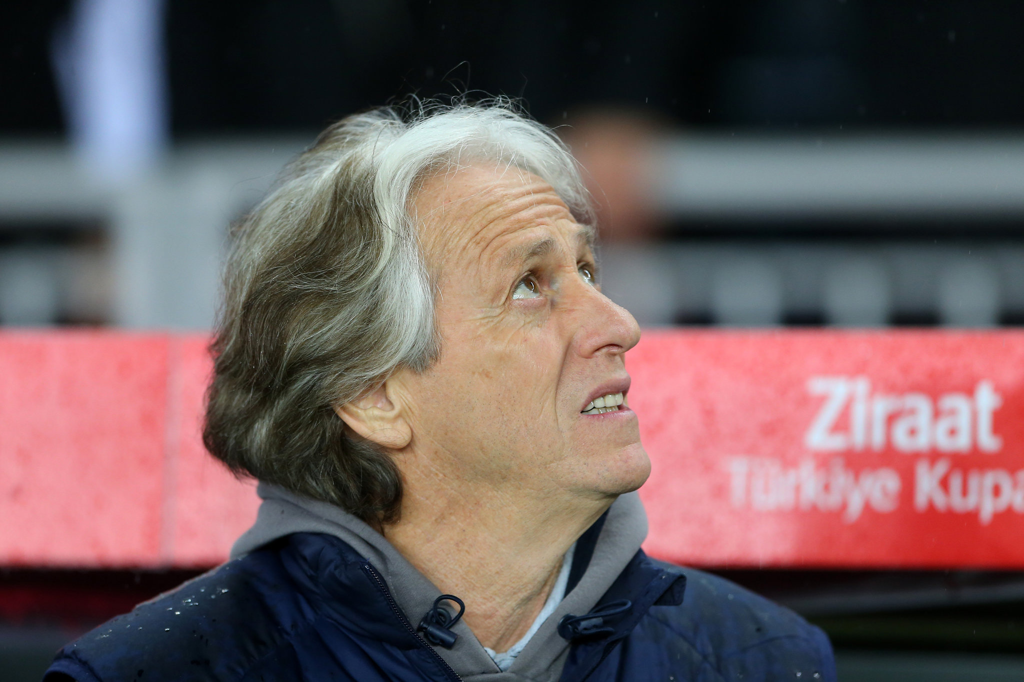 FENERBAHÇE HABERLERİ: Jorge Jesus ile buzlar eridi! İşte kritik zirveden çıkan karar...