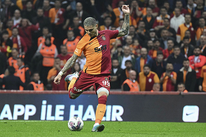 GALATASARAY TRANSFER HABERLERİ: Cimbom’a transferde kötü haber! Mauro Icardi’de 4 rakip birden