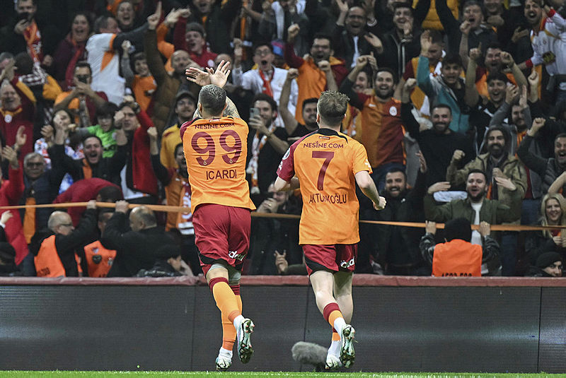 GALATASARAY TRANSFER HABERLERİ: Cimbom’a transferde kötü haber! Mauro Icardi’de 4 rakip birden