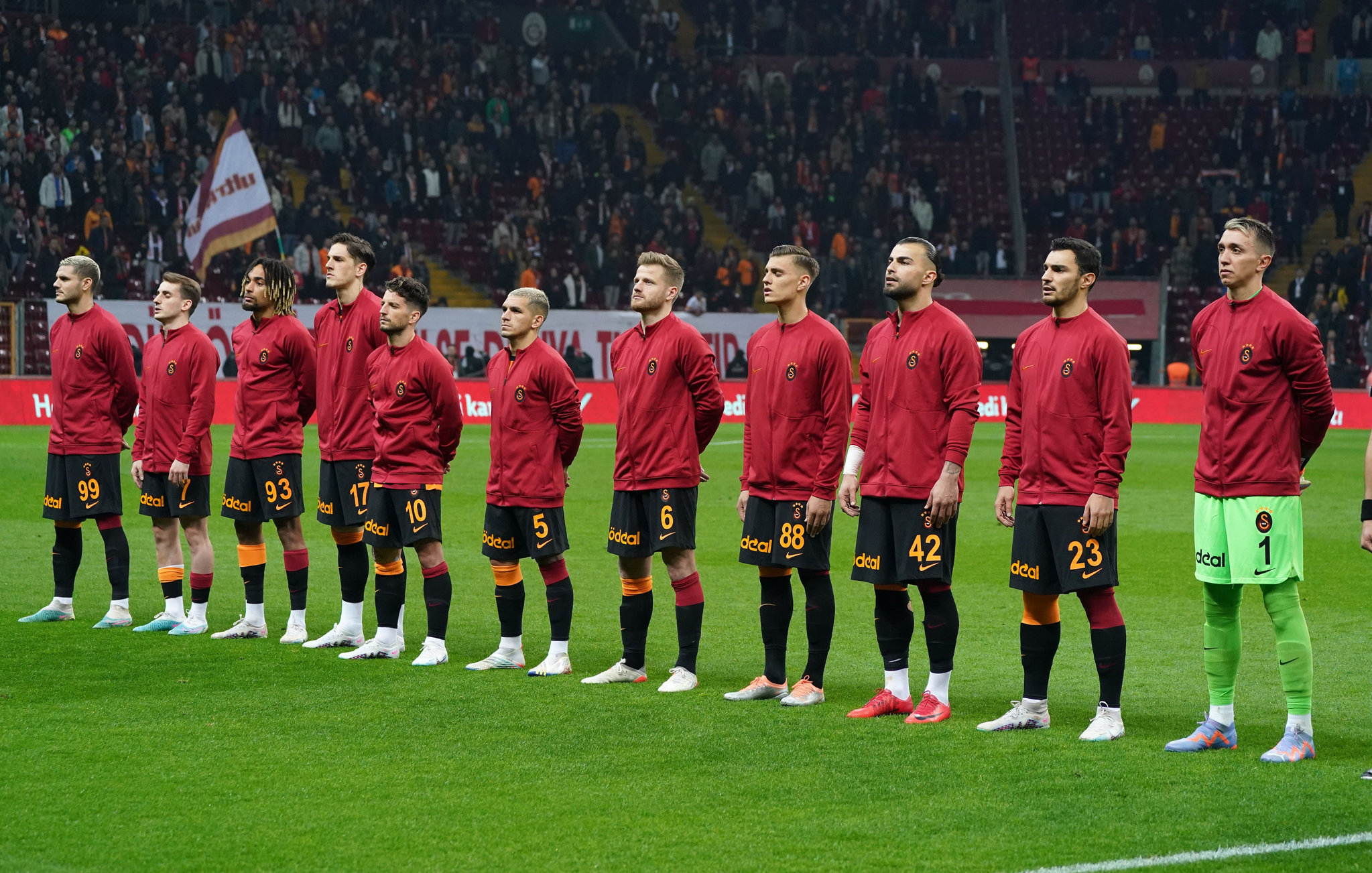 Galatasaray’a Liverpool’dan transfer! 40 milyon Euro ödenmişti şimdi Aslan oluyor